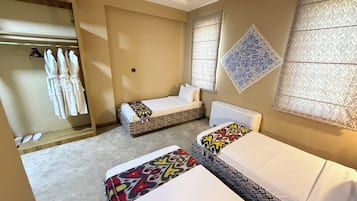 Standard Triple Room | Free WiFi