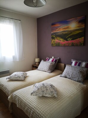 3 Schlafzimmer, Bügeleisen/Bügelbrett, Reisekinderbett, Internetzugang