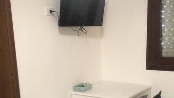 Economy Double Room | Interior