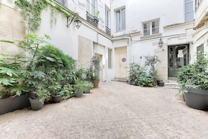 Exterior detail - Élégant appartement au cœur de Paris – Marais (Paris)