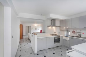 Apartment | Eigene Küche