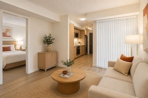 Junior Apartment | Living area - Unionmark Suites (Toronto)