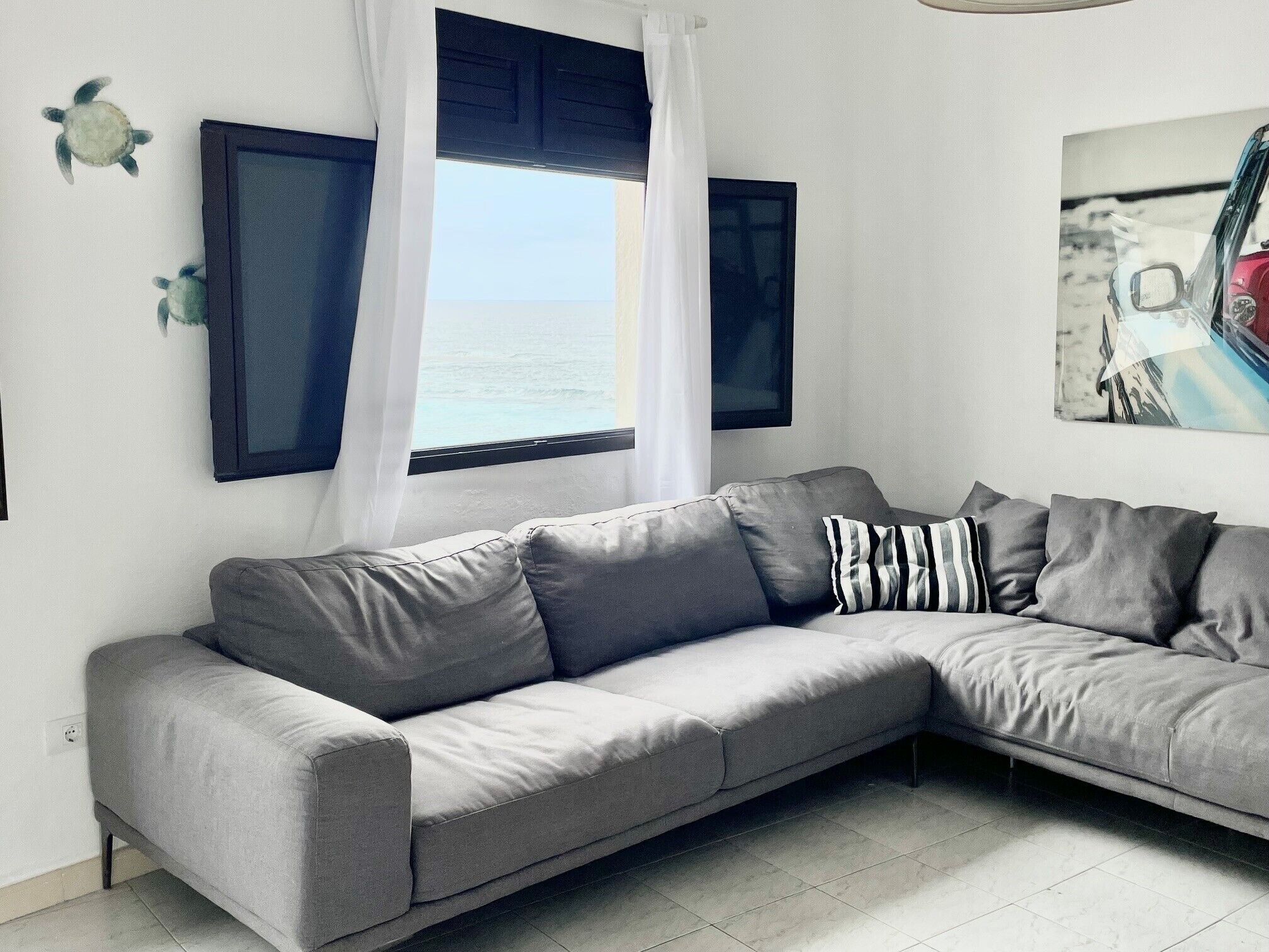 Apartment, 2 Bedrooms, Terrace, Ocean View | Living room
