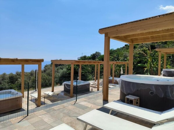 Terrace/patio - Vrbo Property (Sicilia)