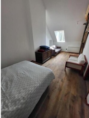 Een strijkplank/strijkijzer, wifi