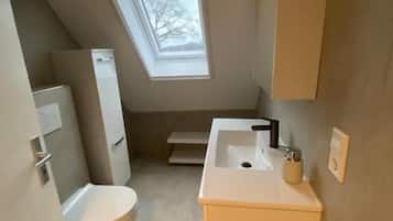 Double Room, Garden View | Bathroom