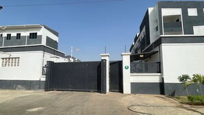 Unclassified image, 5 of 18, button - D'CROWN PLACE (Abuja)
