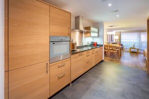 Fridge, microwave - Haus Zur Matte B - Studio City Peak 1 (Zermatt)
