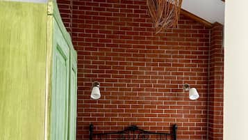Basic Room | Desk, laptop workspace, blackout drapes, soundproofing