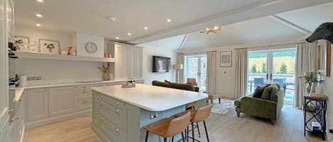 House | 3 bedrooms, high-speed internet