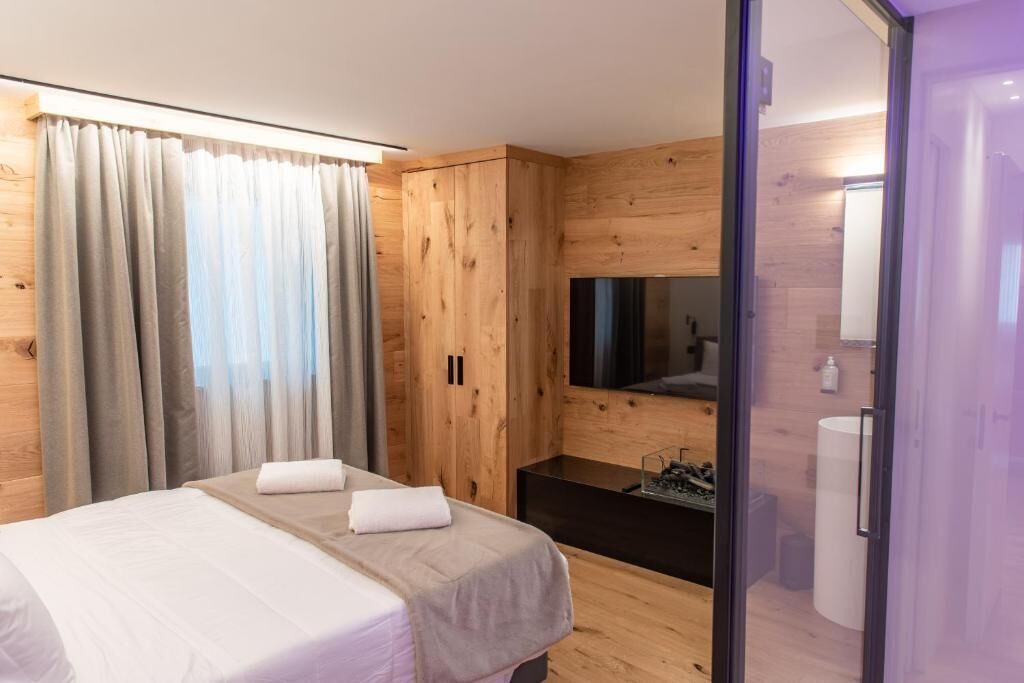 Căn hộ Deluxe, quang cảnh núi | Két bảo mật tại phòng, truy cập Internet không dây miễn phí 
