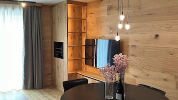 Apartment, Mountain View | Dining