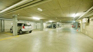 Unclassified image, 5 of 6, button - Modern Living with the Charm of Historic Buildings – Apartments by DASBREITEHOTEL in Basel (Basel)
