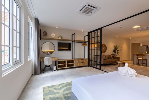 Chic, Urban, City Stays Bhome Punda Residences