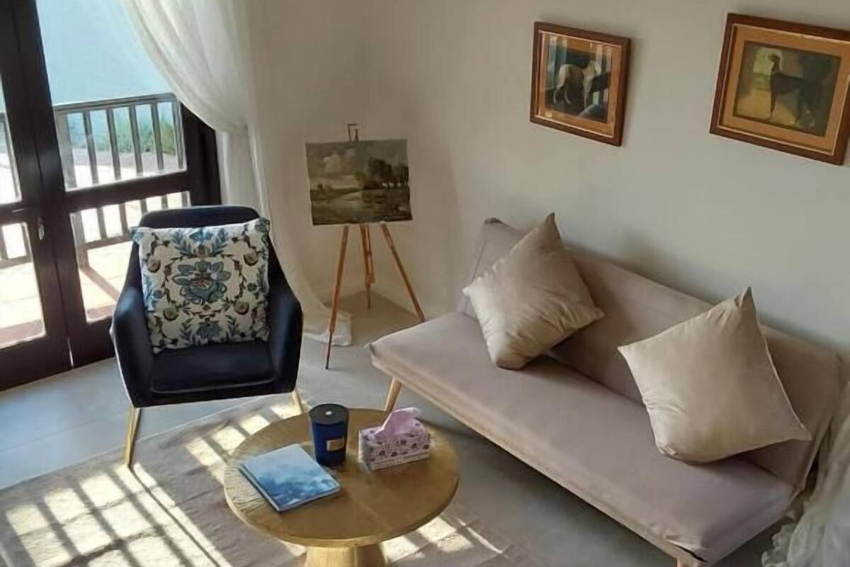 Apartament, 1 dormitori, balcó, vistes a la ciutat | Sala d'estar
