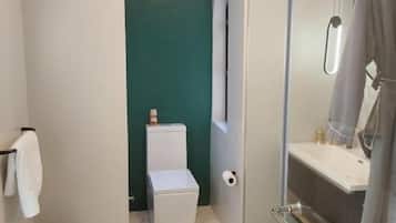 Apartment, 1 Schlafzimmer, Balkon, Stadtblick | Badezimmer
