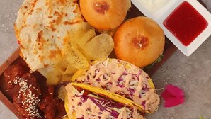 Bao gồm bữa sáng kiểu Âu hàng ngày 