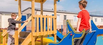 Roberts Retreat
Cosy caravan close to beaches resturants cinema and funfair.