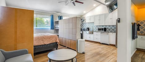 Apartment (0 Bedroom) | Front of property