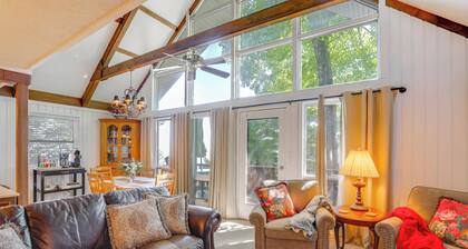 Decks, Mtn Views & Large Yard! Close to Slopes