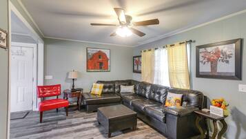 Nhà (3 Bedrooms) | Nội thất