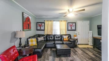 Nhà (3 Bedrooms) | Mặt tiền nơi lưu trú