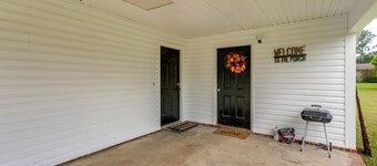 1 Mi to Dtwn! Quaint Vidalia Getaway w/ Patio