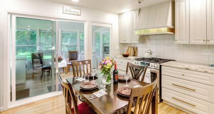 Explore Oberlin! Home 1 Mi to Main Street & Campus