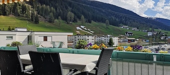 Peaceful 2-bedroom apartment in charming Davos Platz