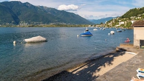 Beach - Lake Maggiore - Great Location + Beach, ViraLago 407 (Gambarogno)