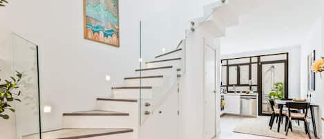 Studio (3 Bedrooms) | Innenbereich