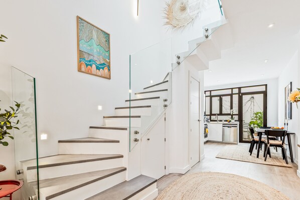 Studio (3 Bedrooms) | Interior - Crc8 - Top Modern Townhouse in Estepona old Town (Estepona)
