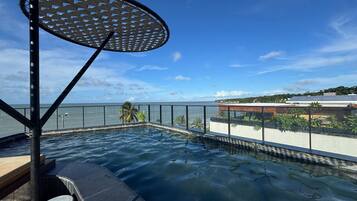 Apartemen | Kolam renang | Kolam renang outdoor