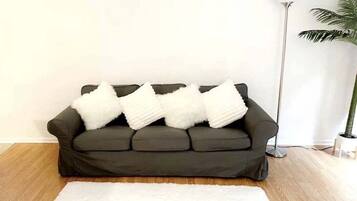 Condo, 1 Bedroom | Living area