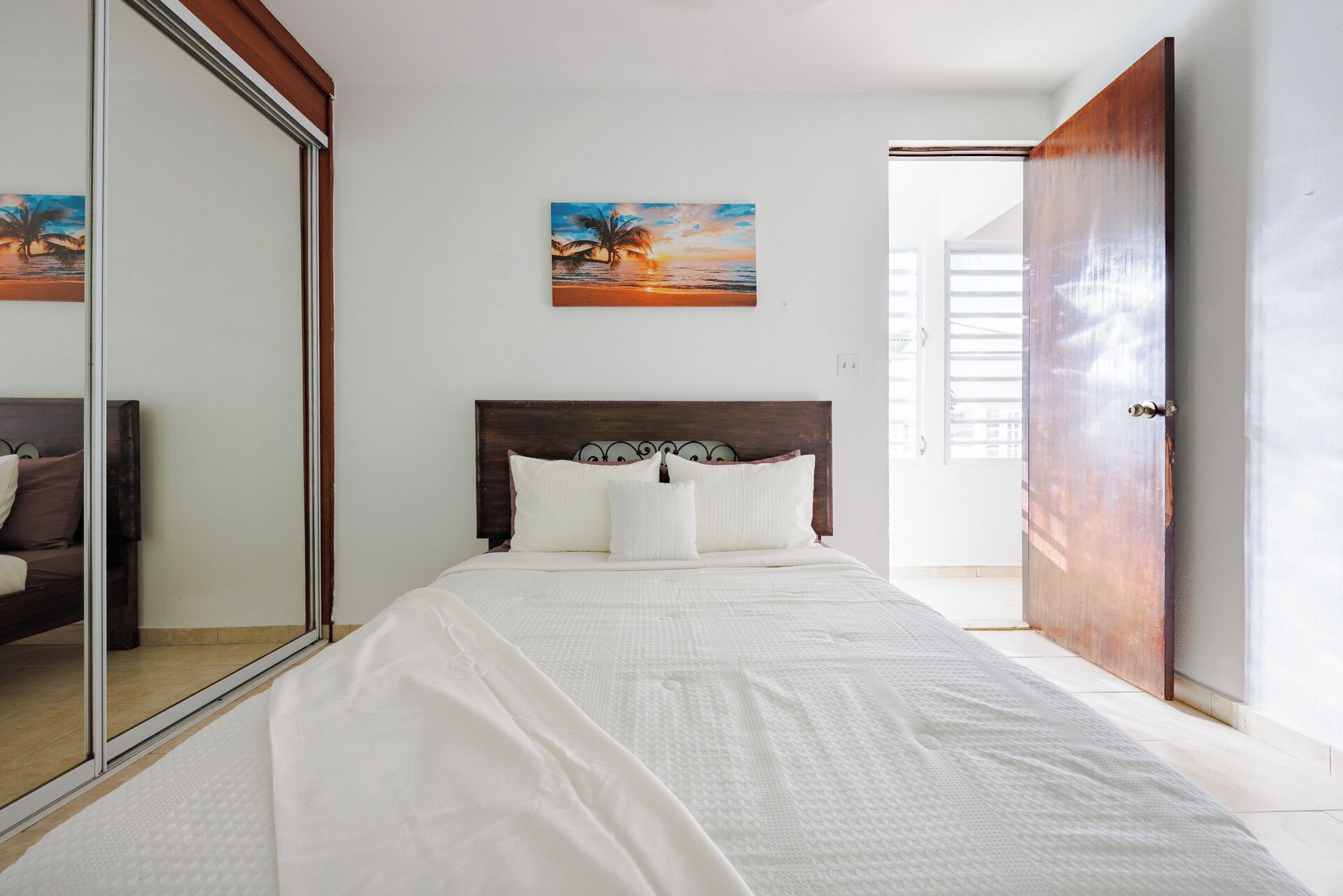 4 bedrooms, WiFi, bed sheets