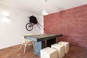 Dining - Cheese&Wine™ | Alfama - Sto. Estevão Viewpoint 2 (Lisboa)