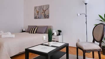 1 camera, Wi-Fi, lenzuola