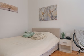1 bedroom, desk, WiFi (free), bed sheets - Balkanska Central Residence (Beograd)