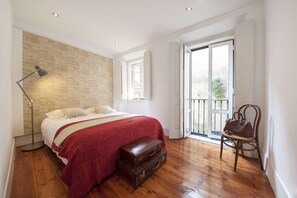3 bedrooms, desk - Cheese&Wine™ | Chiado - Rossio Square 1 (Lisboa)