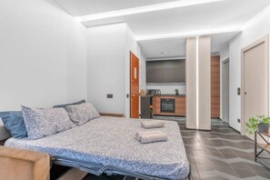 Room - Vrbo Property (Milano)