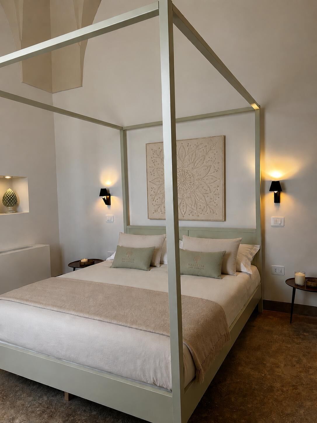 Luxury Suite, Garden View | In-room safe, blackout drapes, soundproofing, free WiFi