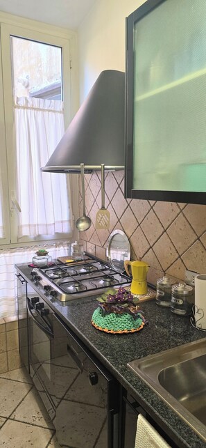 Private kitchen - Casa Tua ai Fori Imperiali (Roma)