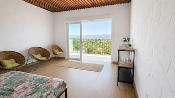 4 chambres, draps fournis