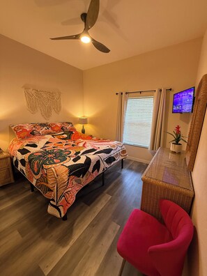 Room - Mouse House Magic 3BR Resort Condo Near Disney Sleeps 8 (Davenport)