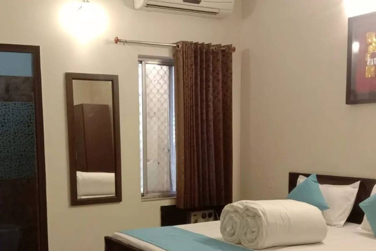 Double Room, Balcony, City View | WiFi (free)