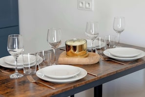 Dining - Cozy Apartment | Close to Seaside Attractions (Jastrzębia Góra)