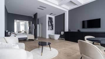 Appartamento 4 | Verdunkelungsvorhänge, schallisolierte Zimmer, Bügeleisen/Bügelbrett