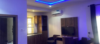 Wimpy hotel and suite beachfront