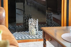 Interior - Hudson House (Durham)