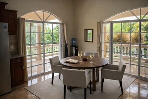 Dining - Fabulous family-friendly 5-bedroom villa with AC in vibrant Sosúa. (Sosúa)